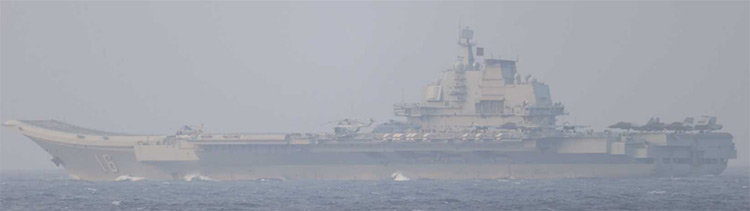 【画像】中国海軍の空母「遼寧」