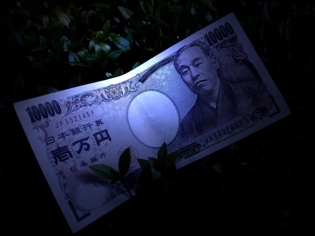s_money_02.jpg